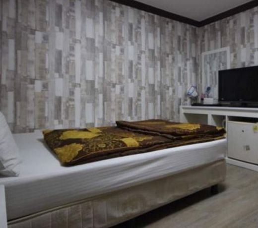 Dream of City Motel
