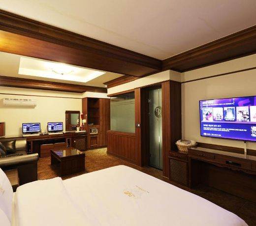 Bucheon SR Hotel