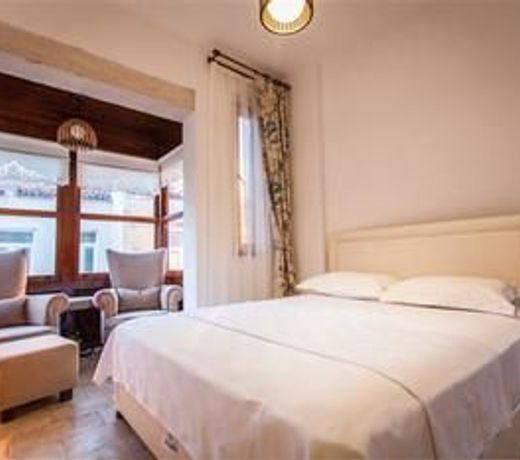 Apaz Alaçatı Hotel