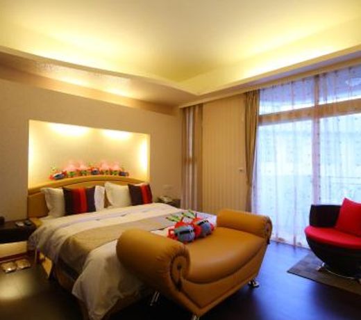 See Railway B&B