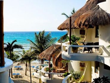 Playa Palms Beachfront Hotel
