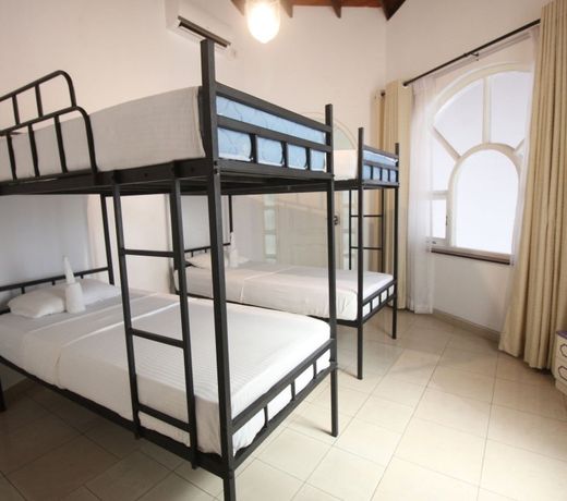 Vista Olu Colombo Beds
