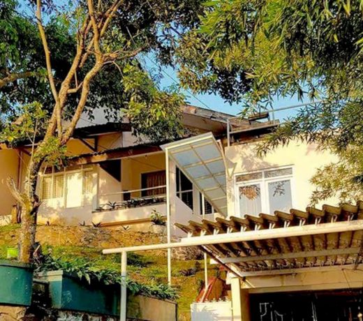 Cisitu Valley Villa Syariah