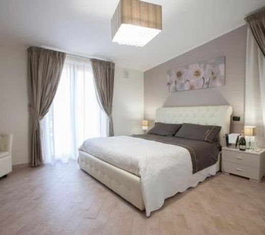 Amira Luxury Apartment