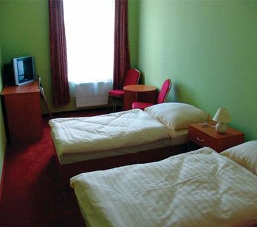 Hotel Äerny Orel Å½atec