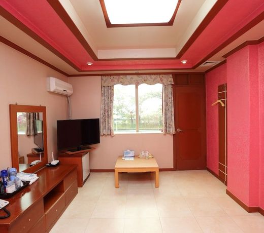 Jumunjin Hotel