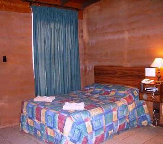 Territory Manor Motel & Caravan Park