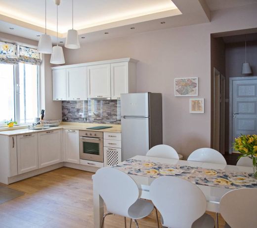 The North Tower Apartment