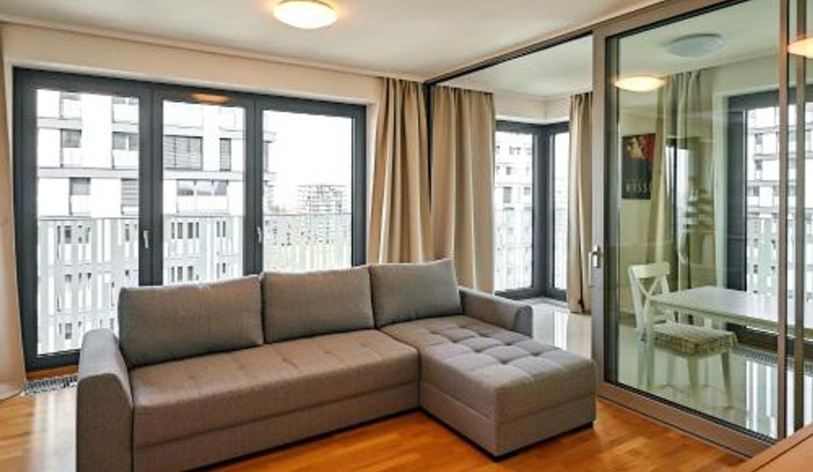 006 Angel Apartment