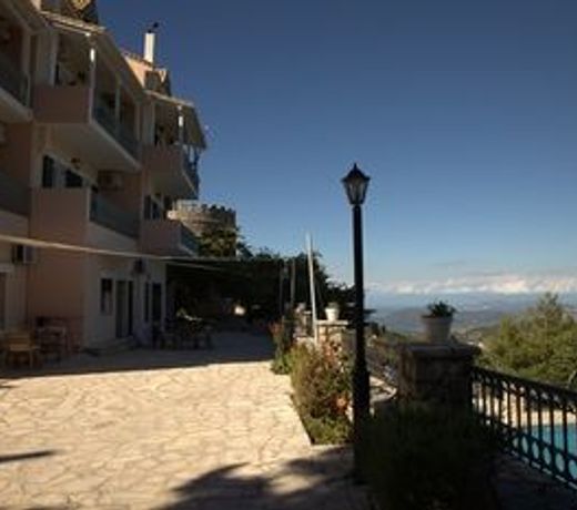 Estate Dafnopanagia Luxury Apartment Ourania