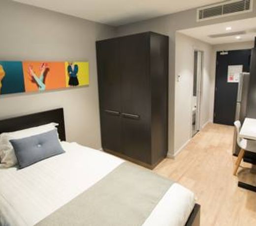 Studio 8 Residences - Adults Only