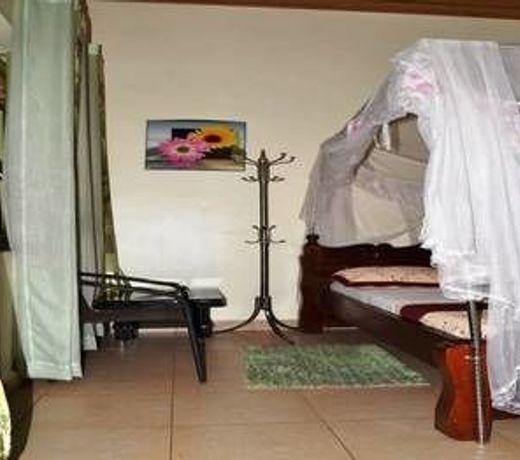 La Difference Guest House