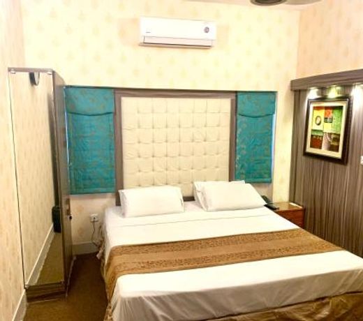 Star Guest House