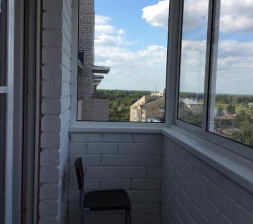 Apartment on Lavrova 9
