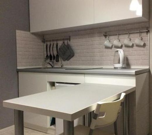 Apartment on Lavrova 9