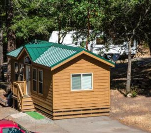 Russian River Camping Resort Cottage 9