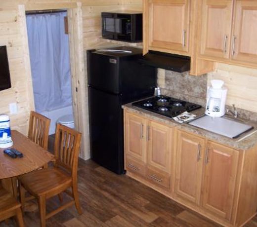 Russian River Camping Resort Cottage 9
