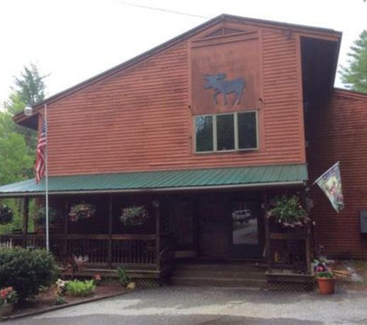 Evergreen Valley Inn