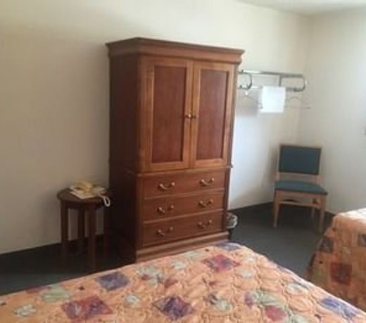 Midway Budget Inn
