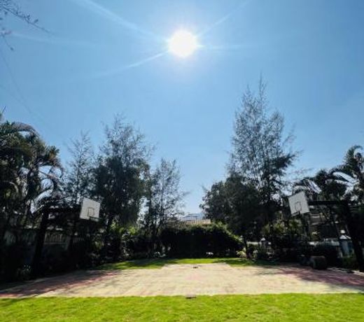 Mayur Retreat