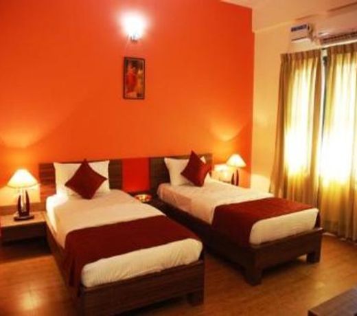 ARAMA SUITES