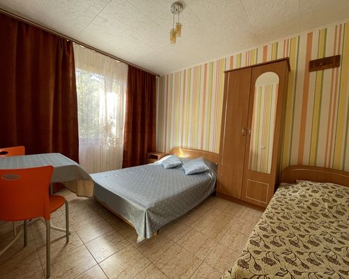 Gostinyij Dvor Guest House - Судак - фото 4