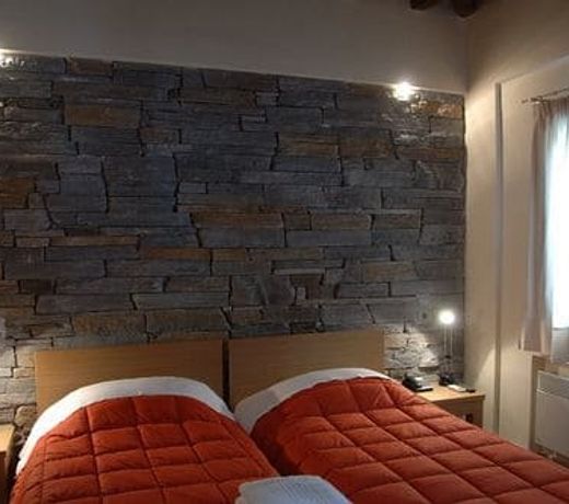 Thalia Rooms Guest House