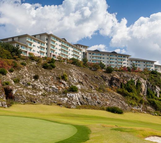 Oakvalley Resort