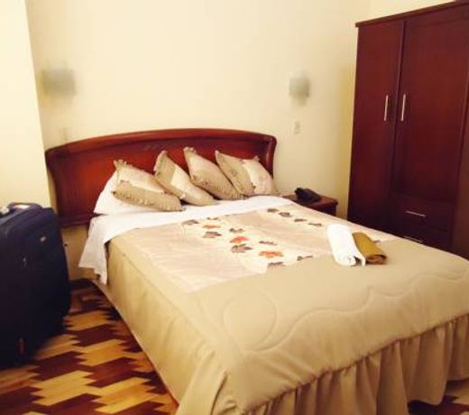Hotel Dubai Ambato