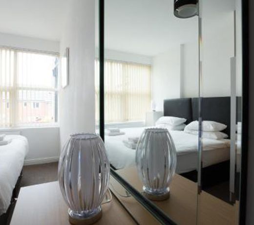 Holmes & Hunters - Bentinck Road Apartments