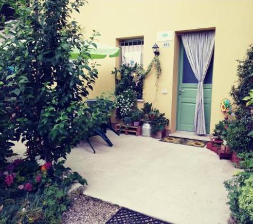 B&B Peschi in Fiore
