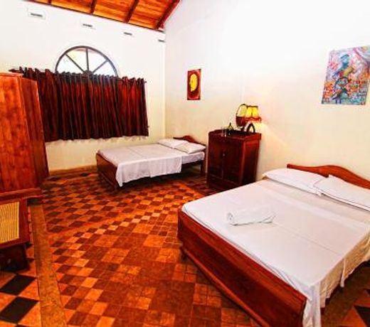 Rockwood Villa