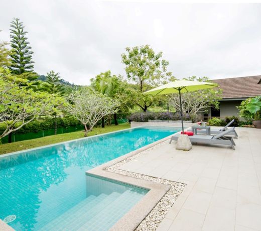 Kinnaree Villa Loch Palm Golf by Chattha