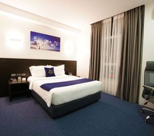 Mezzo Hotel