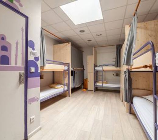Alter'hostel