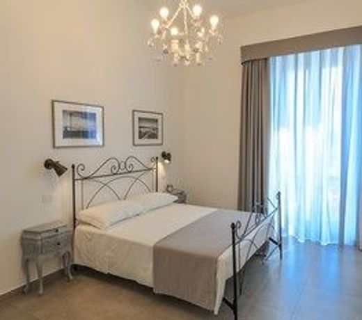 B&B Liberty Palace