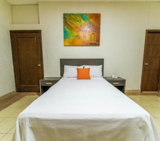 Bed Bed Hotel Perla