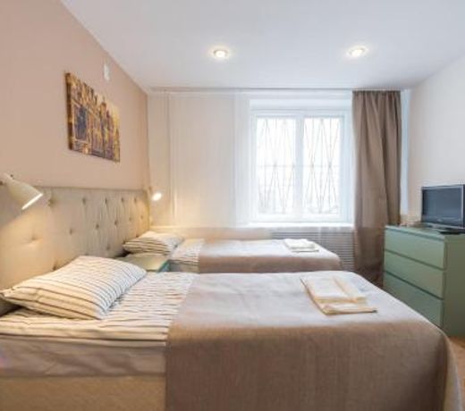 Seven Bridges Hotel