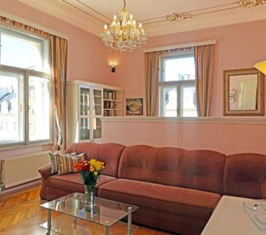 Apartment Themis