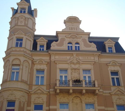 Apartment Themis