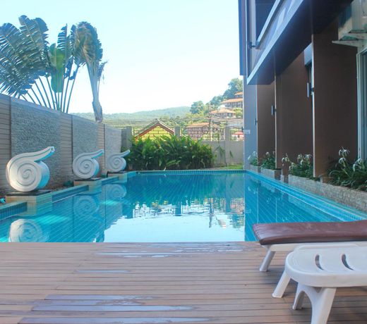 Karon apartment