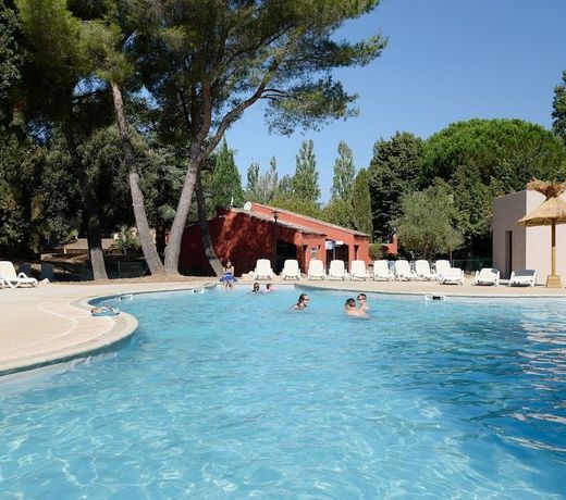 Residence Odalys Le Village Camarguais Les Gardians