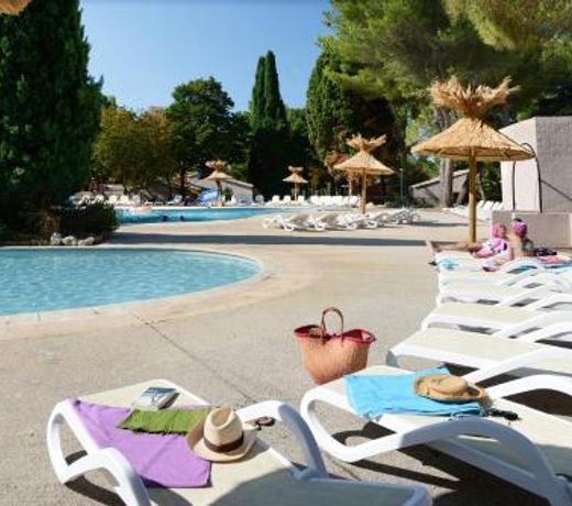 Residence Odalys Le Village Camarguais Les Gardians