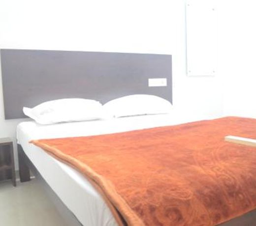 Blackroots Serviced Apartments