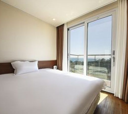 Jeju Jungmun Ocean Blue Hotel