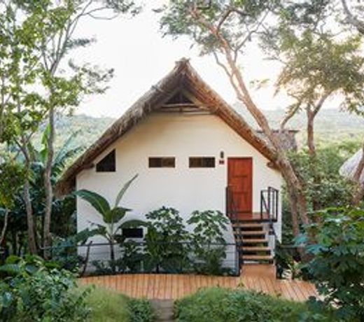 TreeCasa Resort