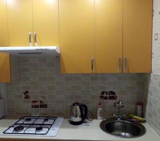 Apartment on naberezhnaya La-Roshel 13