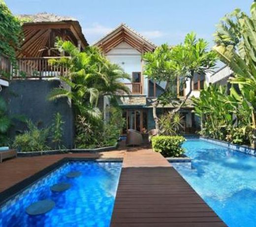 Villa Blue
