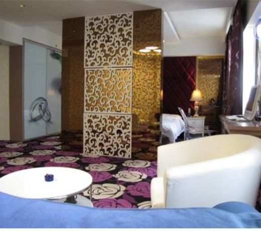 Shunfeng Hotel