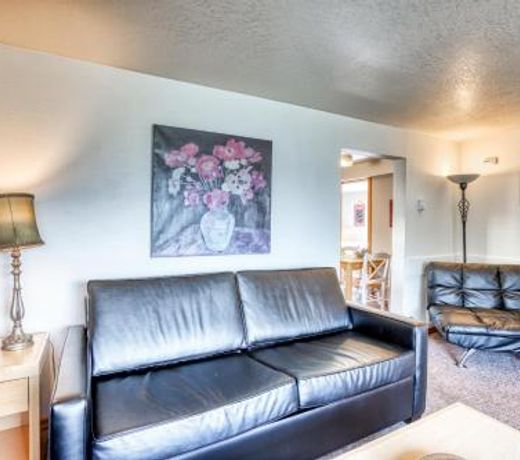 Beaches Inn | Buccaneer Bay Bungalow